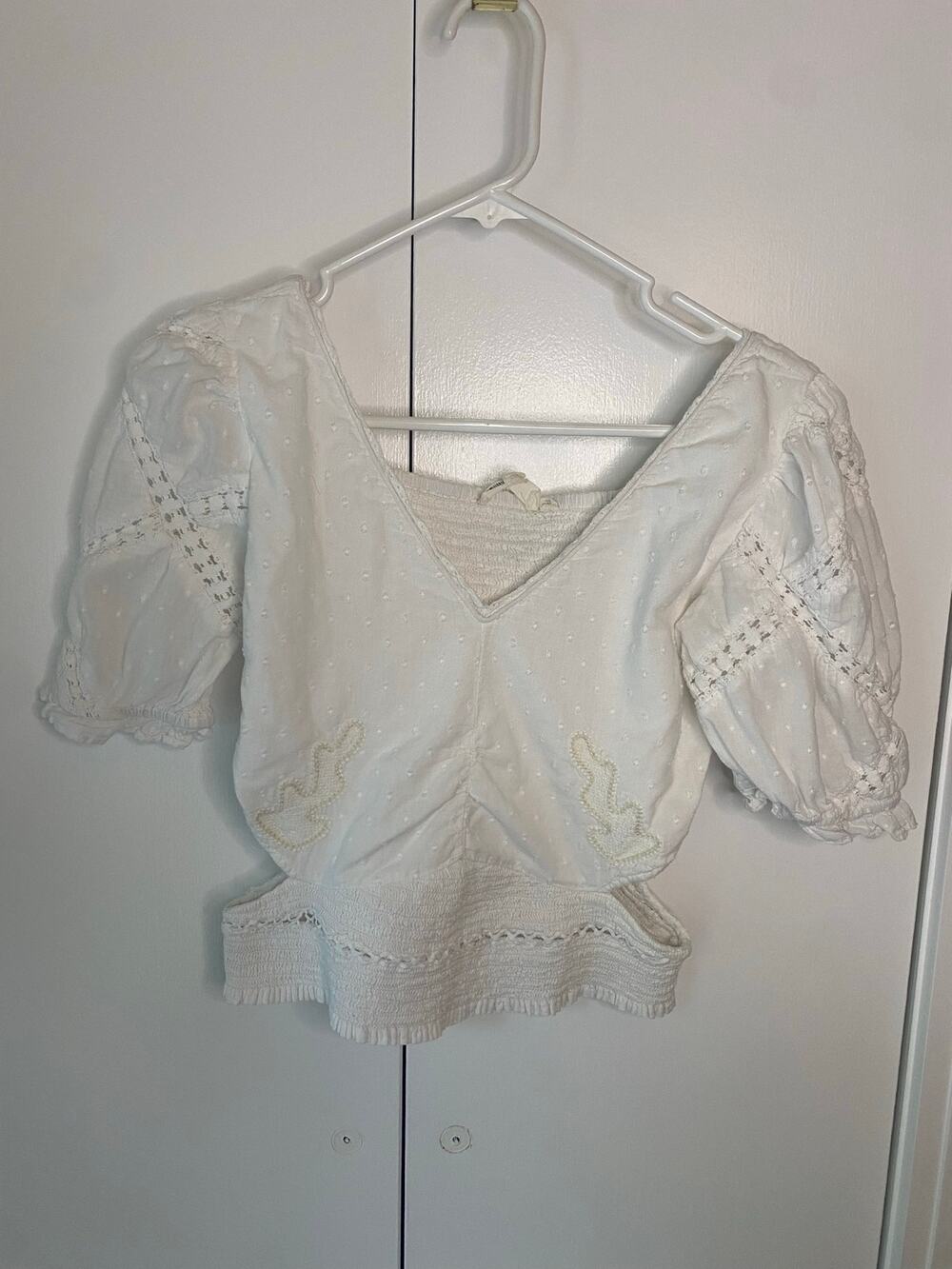 Forever That Girl Anthropologie Cotton V Neck Puff Sleeve Crop Top XS